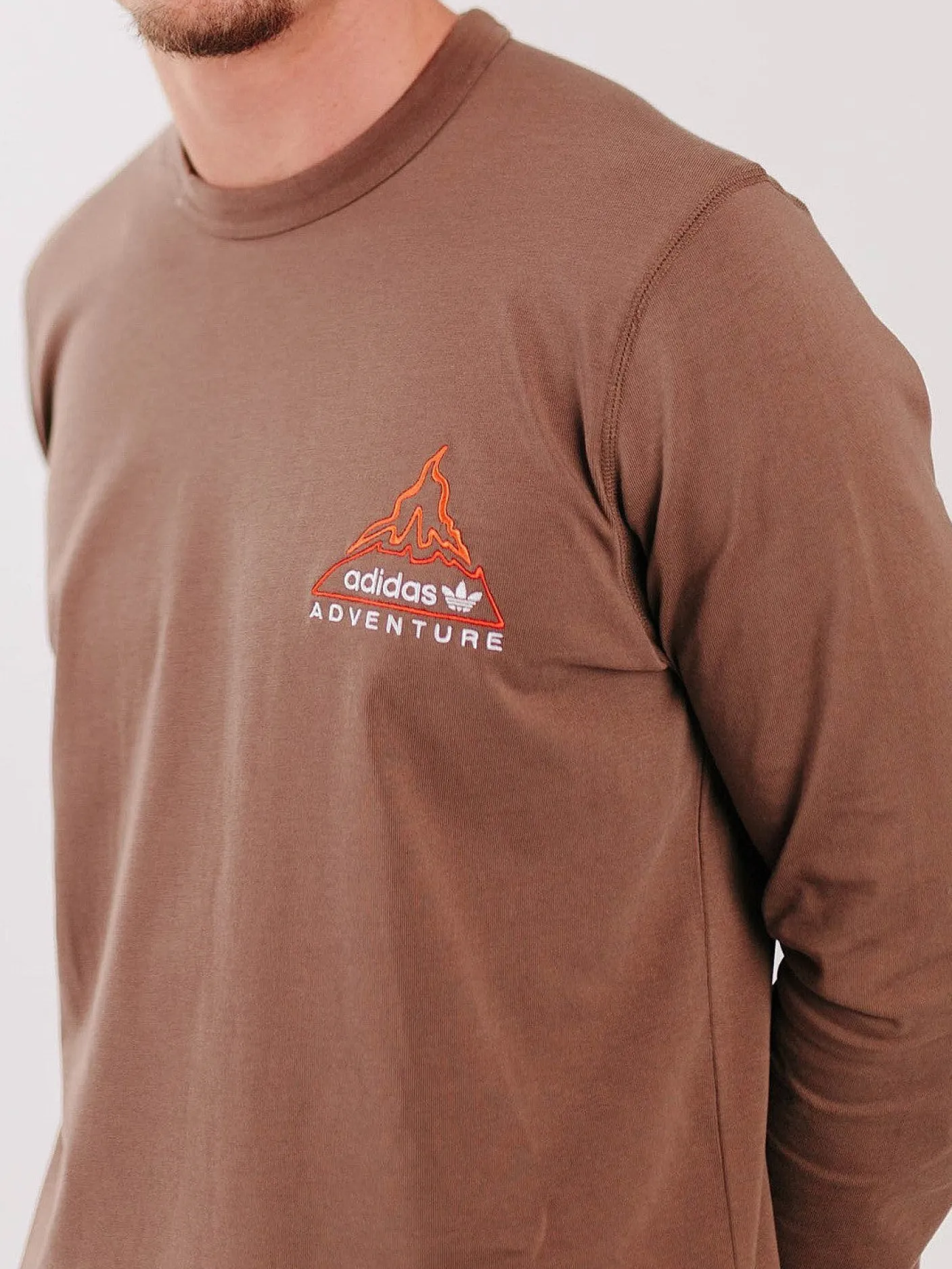 adidas Originals Tees & Singlets-Adventure Volcano Long Sleeve Tee