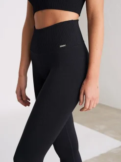 Women Aimn Performance|Tights-Black Limitless Seamless Tights