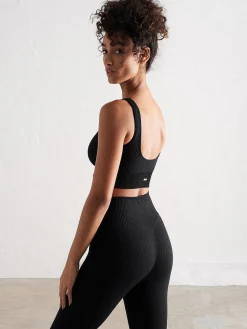 Women Aimn Training|Performance-Black Ribbed Seamless Bra