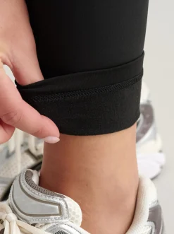 Women Aimn Performance|Tights-Black Warming Tights