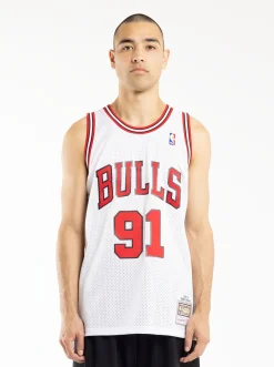 Mitchell & Ness Nba Jerseys|Nba Apparel-Chicago Bulls Dennis Rodman 97-98 Home Swingman Jersey