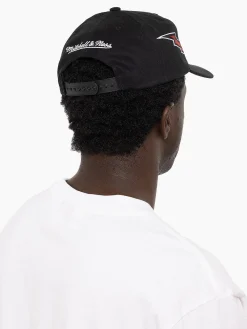 Mitchell & Ness Caps & Hats-Chicago Bulls Lightning Deadstock Cap