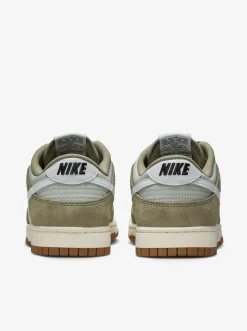 Nike Sneakers-Dunk Low Retro SE Mens