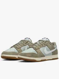 Nike Sneakers-Dunk Low Retro SE Mens
