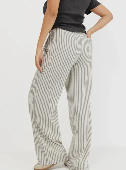 Women Taylor Sport Pants & Sweats-Everyday Pant In Pinstripe
