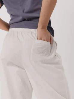 Women Taylor Sport Pants & Sweats-Everyday Pants in Off White