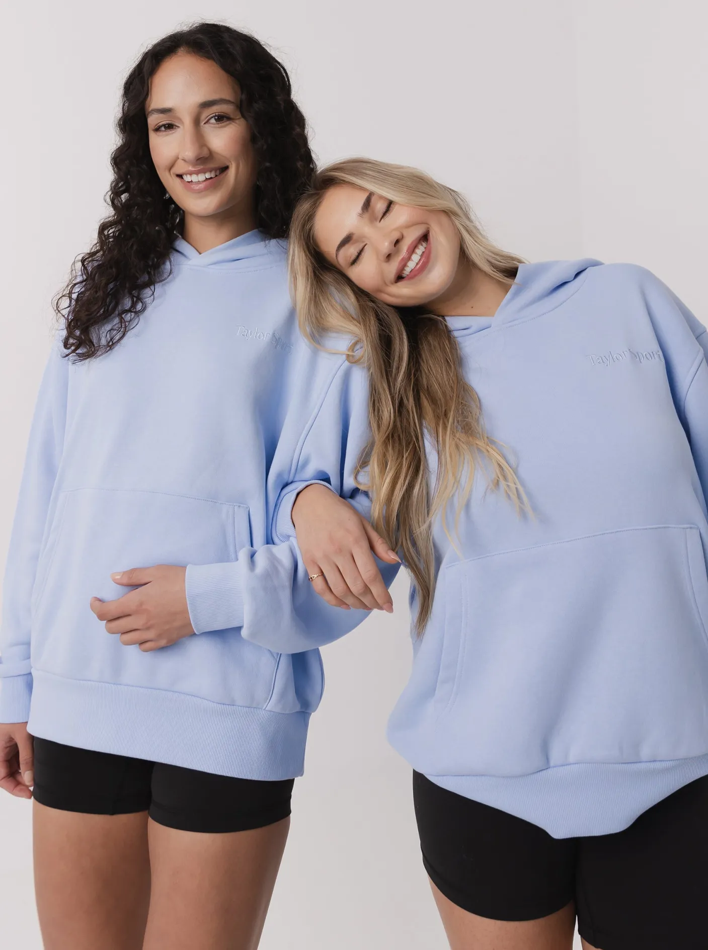 Women Taylor Sport Hoodies & Crews-Heritage Hoodie in Bluebell
