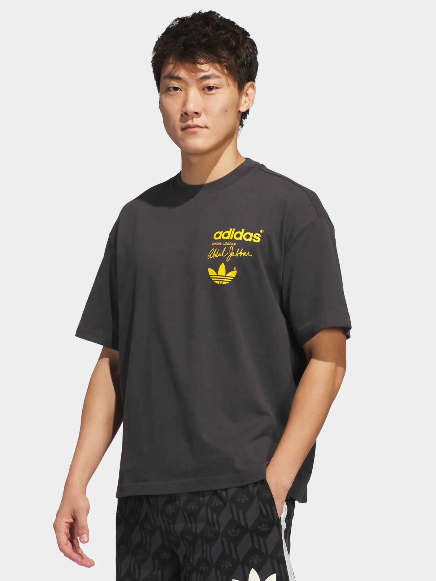 adidas Originals Tees & Singlets-Kareem Skyhook Tee Unisex