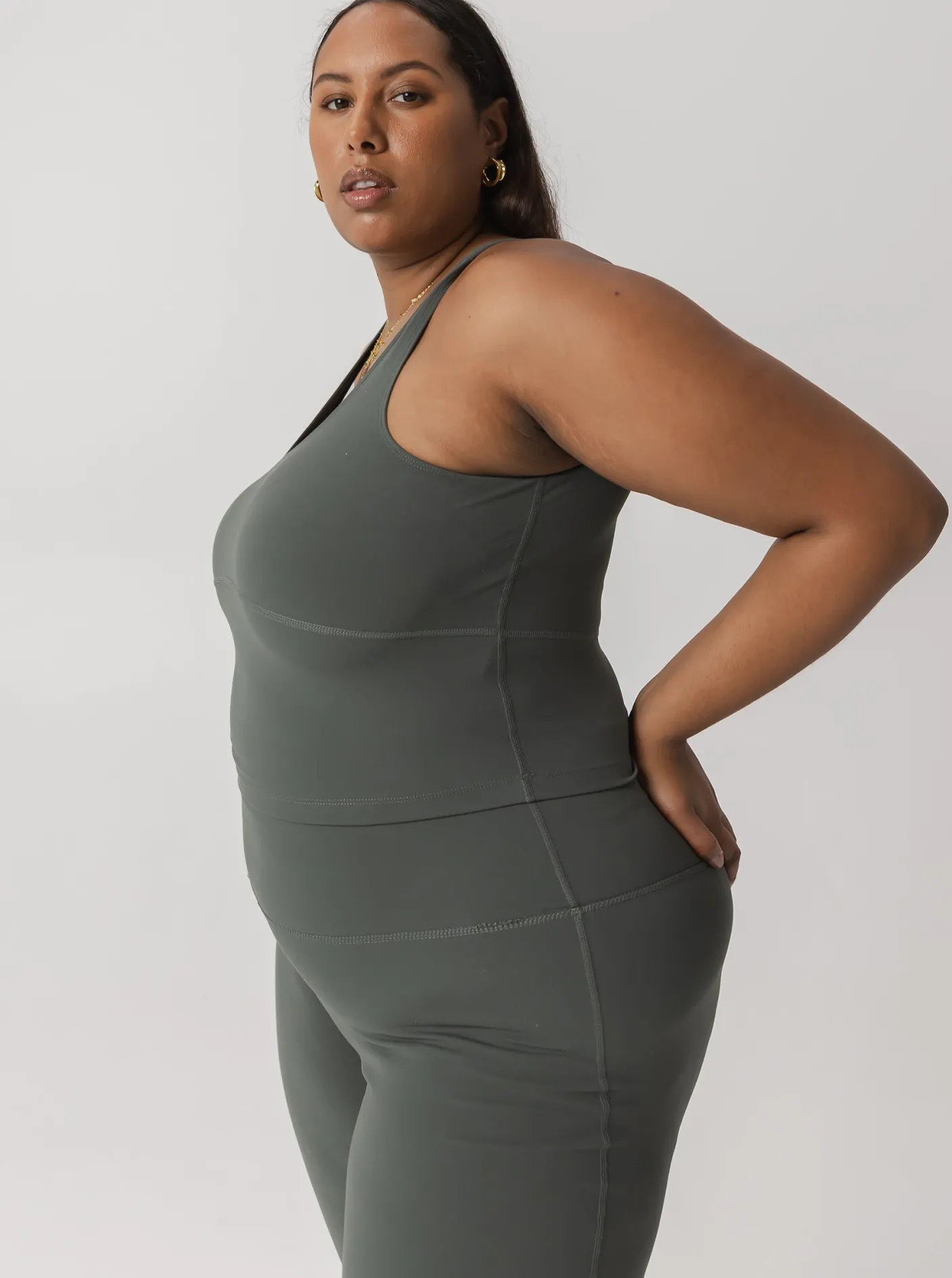 Women Taylor Sport Performance-Longline Tank In Eucalyptus