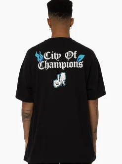 Mitchell & Ness Tees & Singlets-Los Angeles Lakers Legends Last Forever T-Shirt