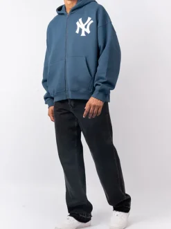 Majestic Hoodies & Crews-New York Yankees FZ Boxy Hoody
