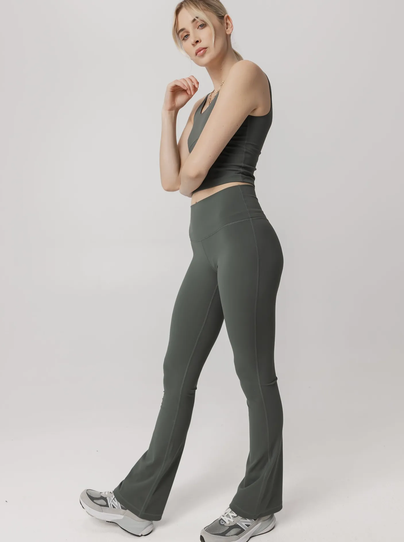 Women Taylor Sport Performance|Tights-Peached Taylor Flared Tight In Eucalyptus