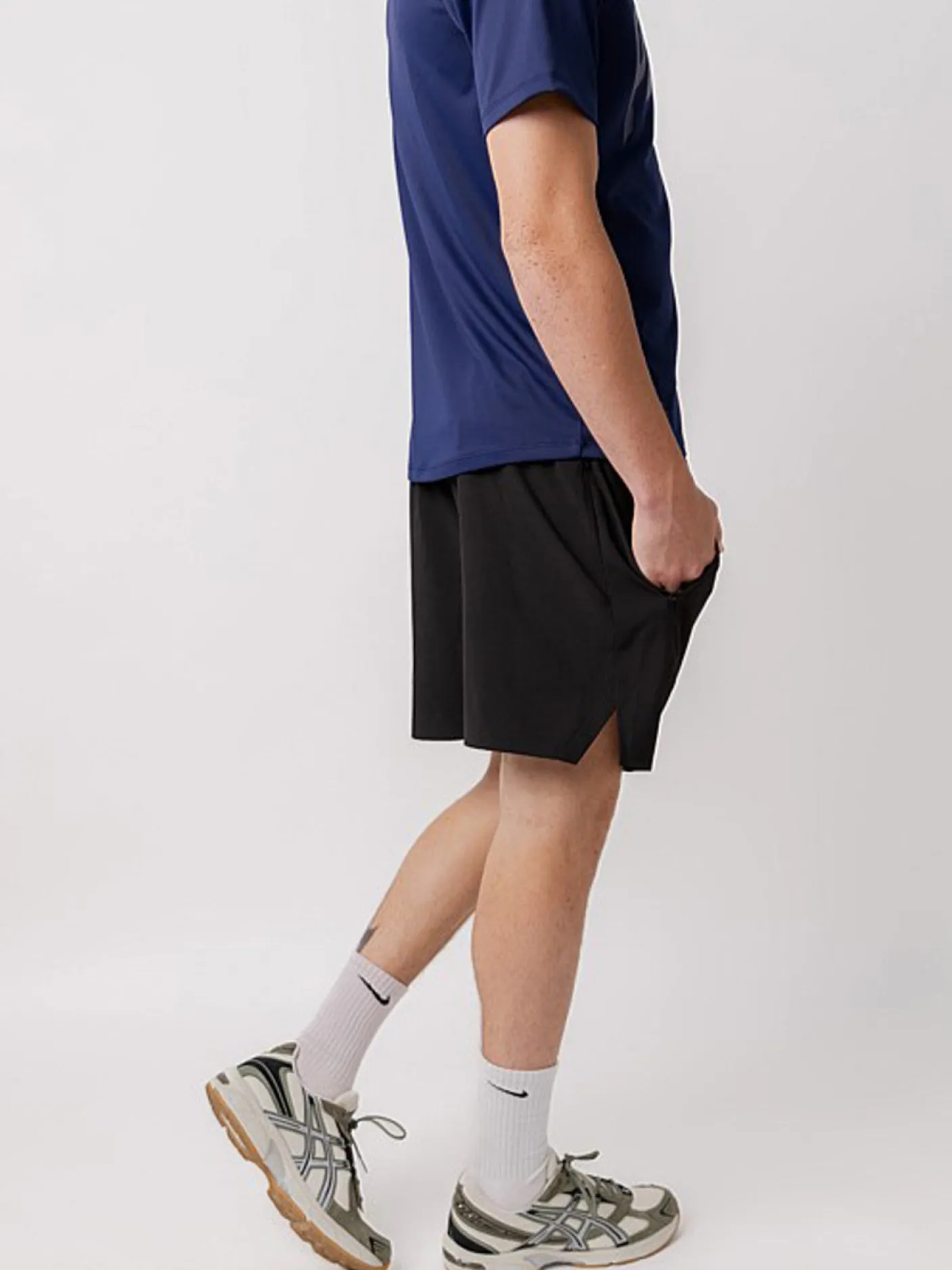 Pursuit of Happiness Shorts-Performance 5" Short In Black