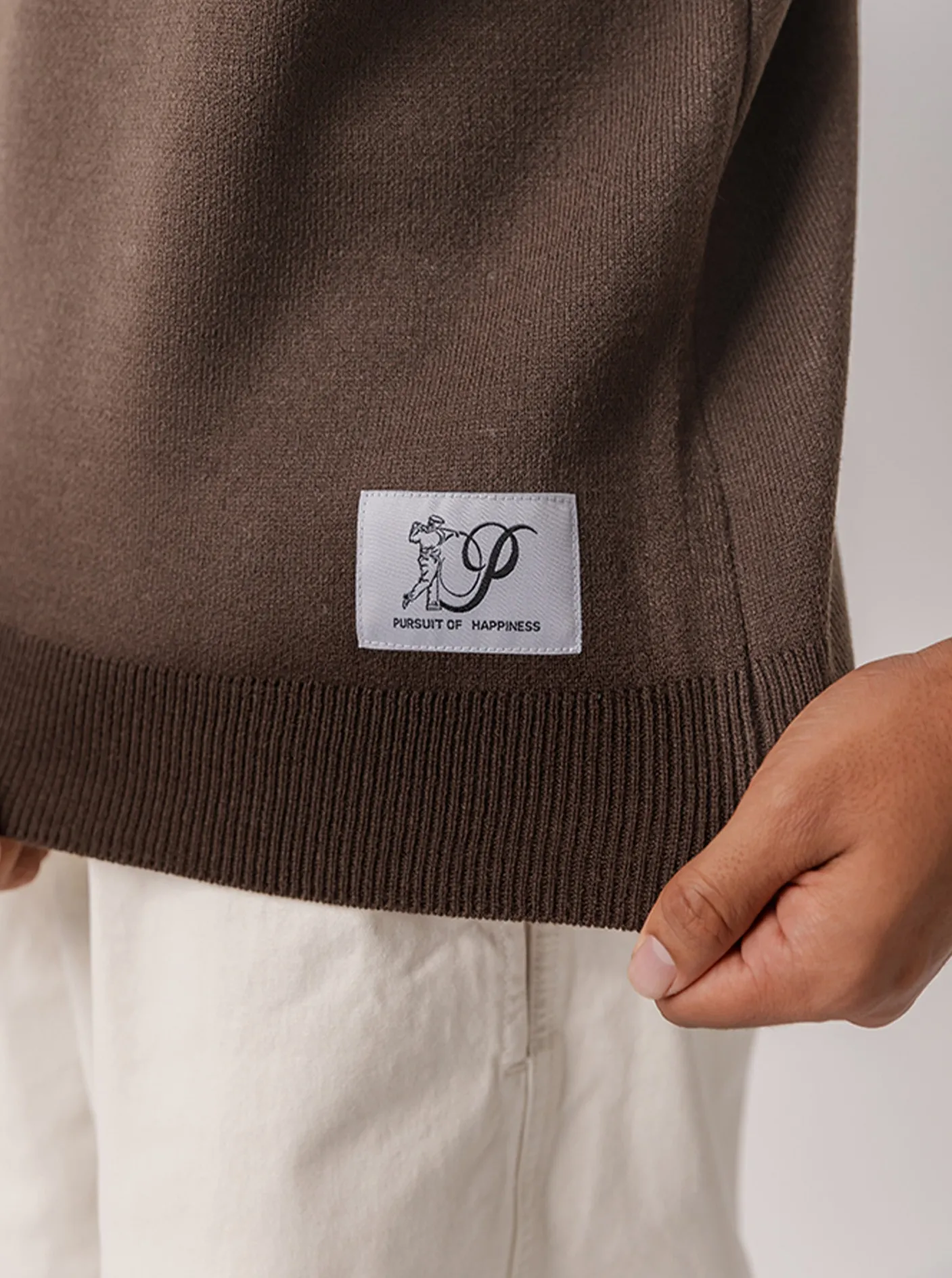 Pursuit of Happiness Jackets & Vests-Serif Logo Knitted Vest in Brown