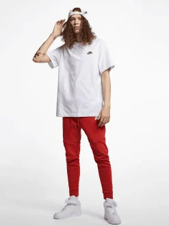 Nike Tees & Singlets-Sportswear Club T-Shirt