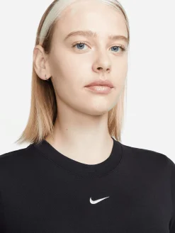 Women Nike Tees & Tanks-Sportswear Essential Slim-Fit Cropped T-Shirt
