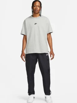 Nike Tees & Singlets-Sportswear Premium Essentials Tee