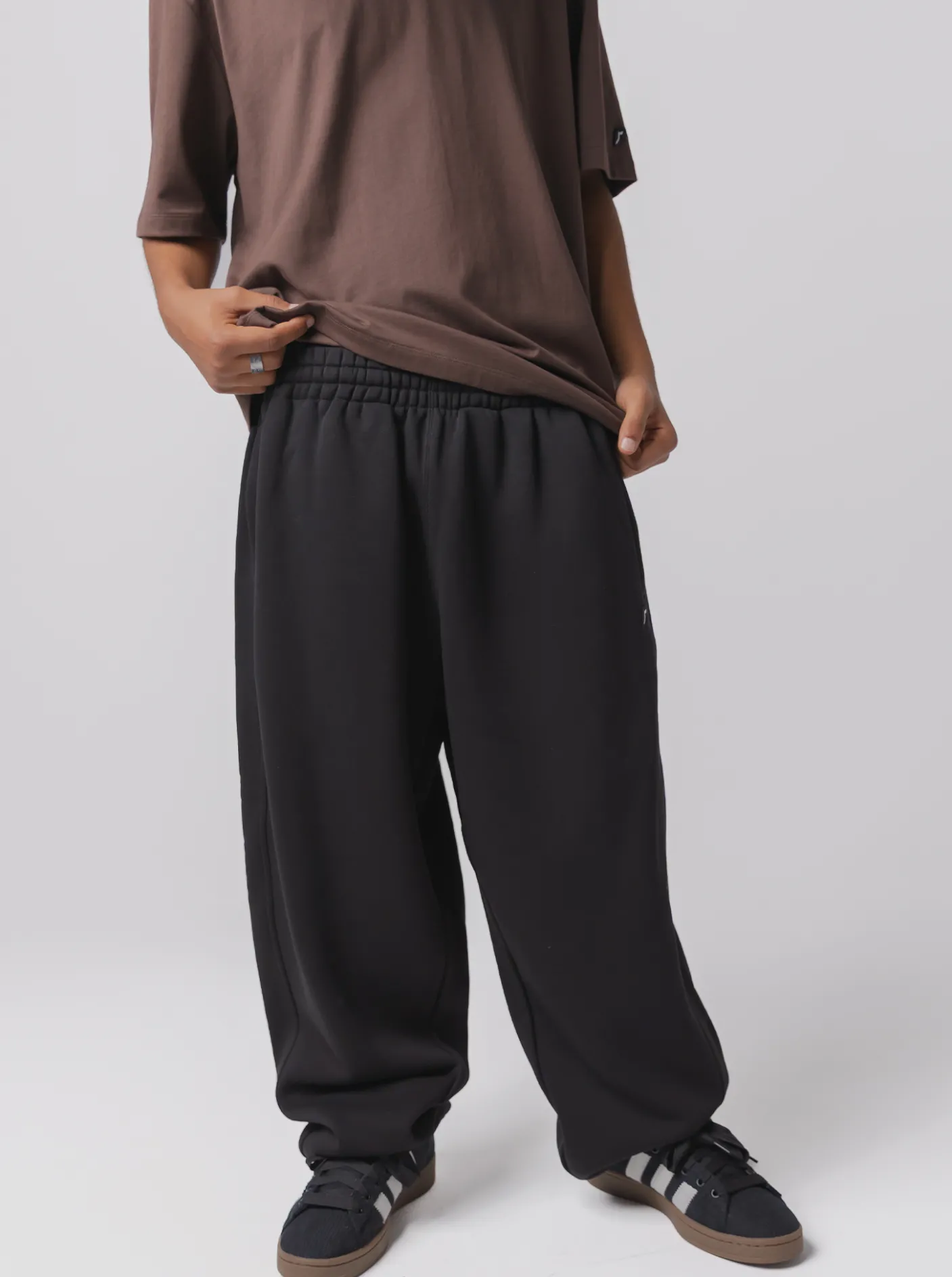 Pursuit of Happiness Pants & Sweats-Straight Sweatpant in Court Black
