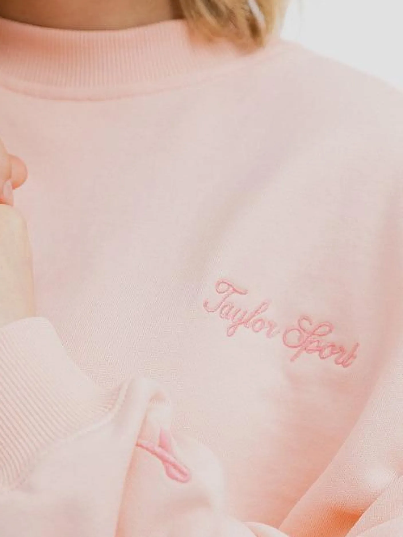 Women Taylor Sport Hoodies & Crews-x Pink Ribbon Crew
