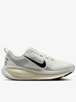 Women Nike Running Shoes-Vomero 18 Womens