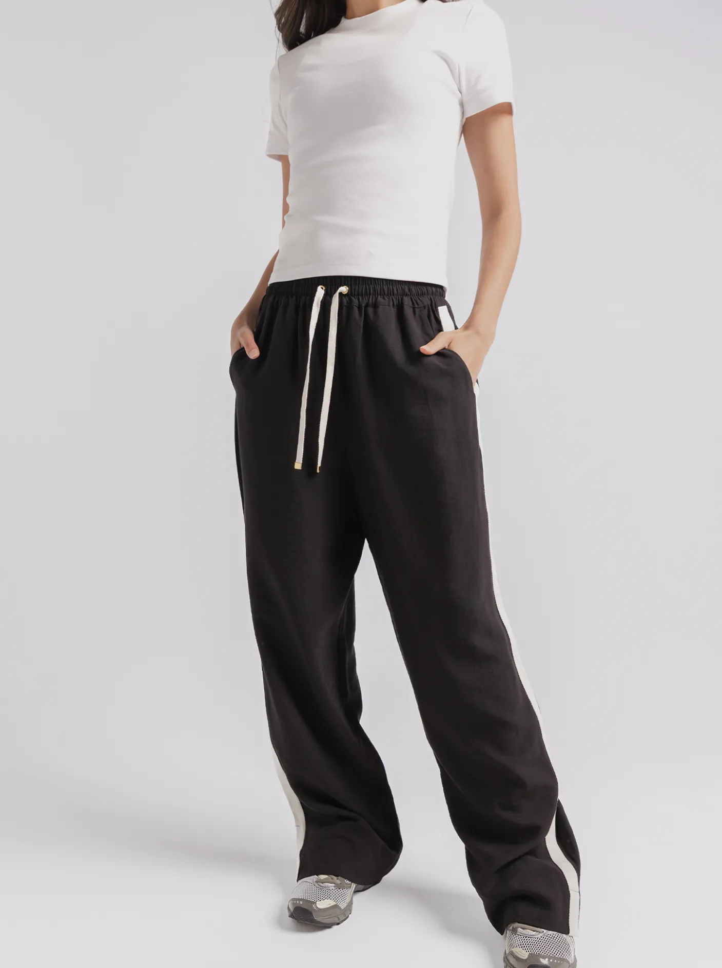 Women Taylor Sport Pants|Pants & Sweats-Weekender Pant in Black