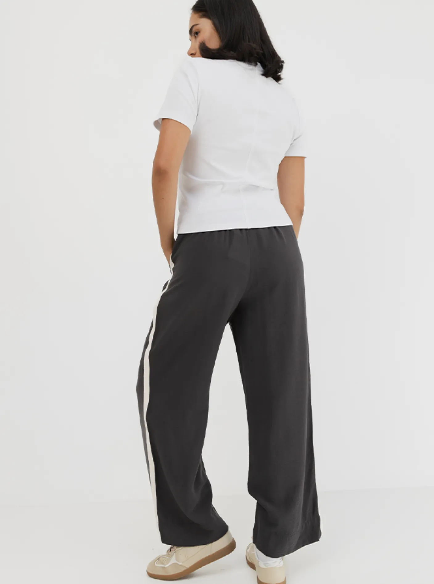 Women Taylor Sport Pants & Sweats-Weekender Pant In Pepper
