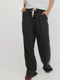 Women Taylor Sport Pants & Sweats-Weekender Pant Longline In Pepper