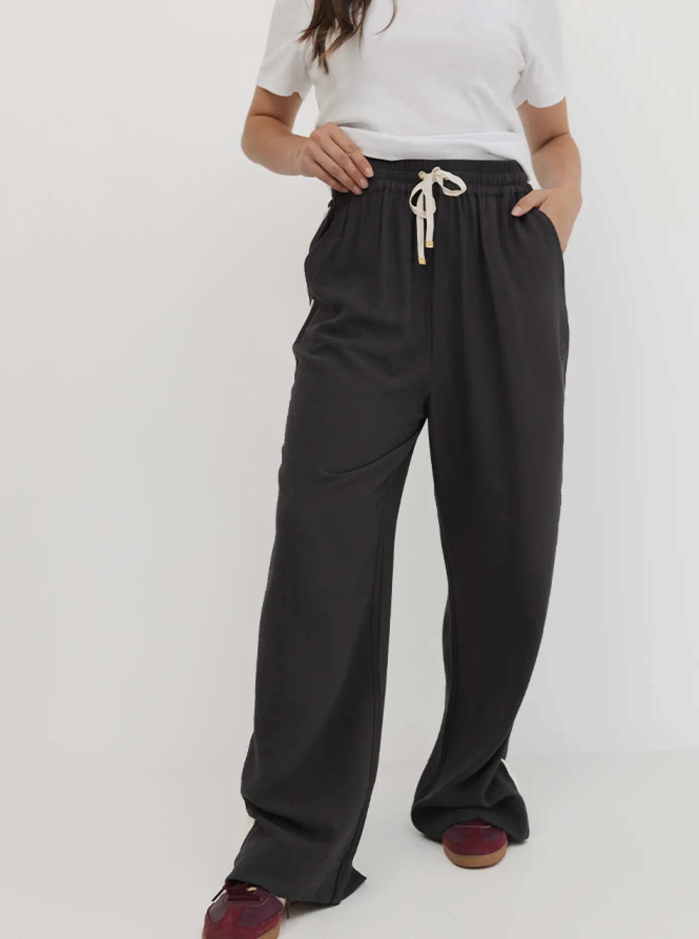 Women Taylor Sport Pants & Sweats-Weekender Pant Longline In Pepper